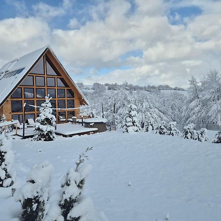 Cabana Timbernest บราน ภายนอก รูปภาพ