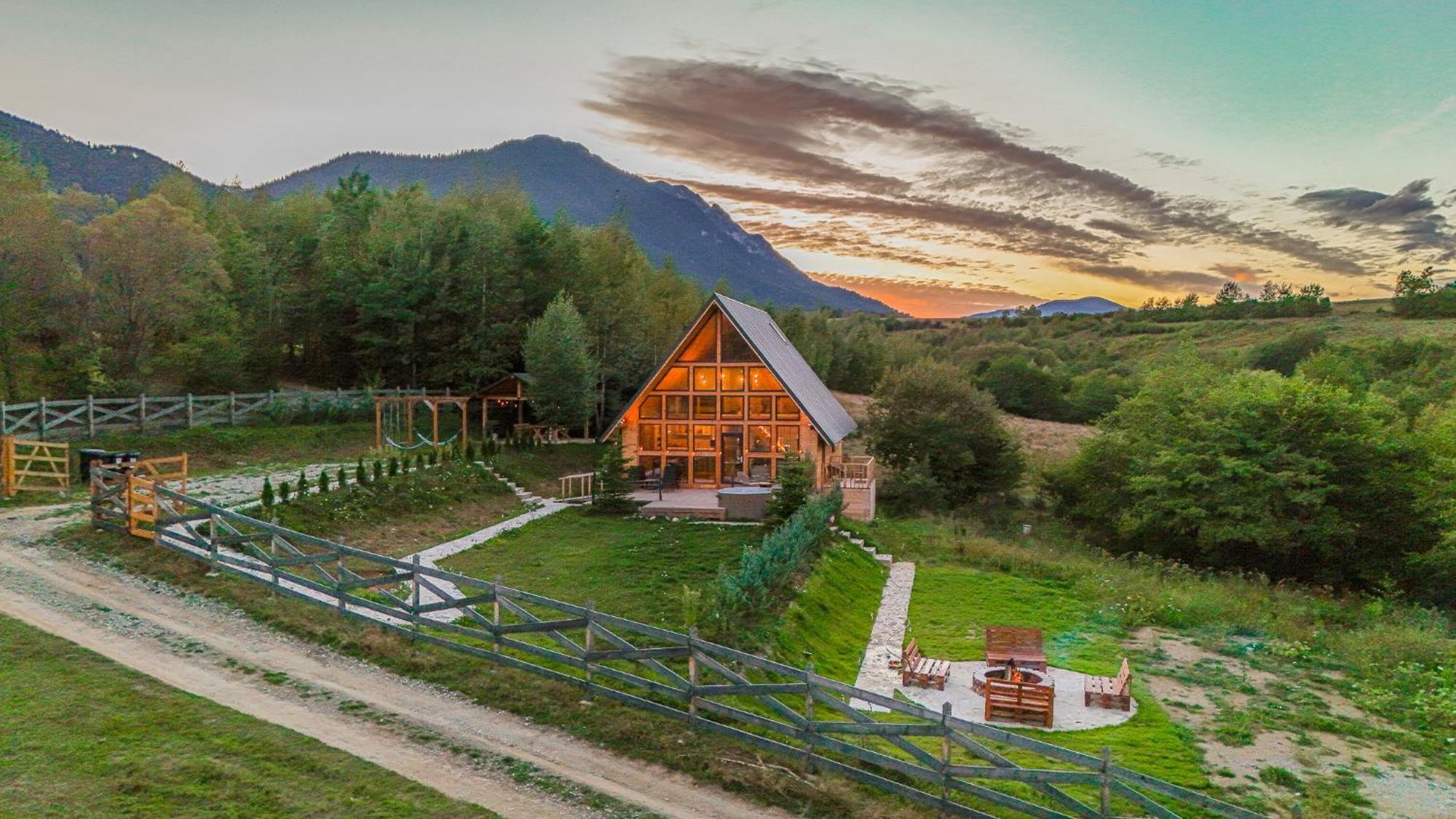 Cabana Timbernest บราน ภายนอก รูปภาพ