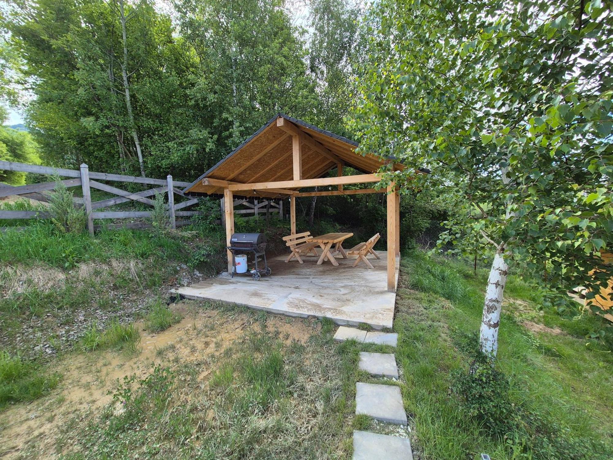 Cabana Timbernest บราน ภายนอก รูปภาพ